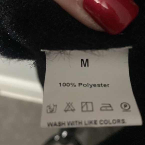 Half Black Half White Eyelash Faux Cardigan V-Neck Sweater NWOT - Picture 6 of 7